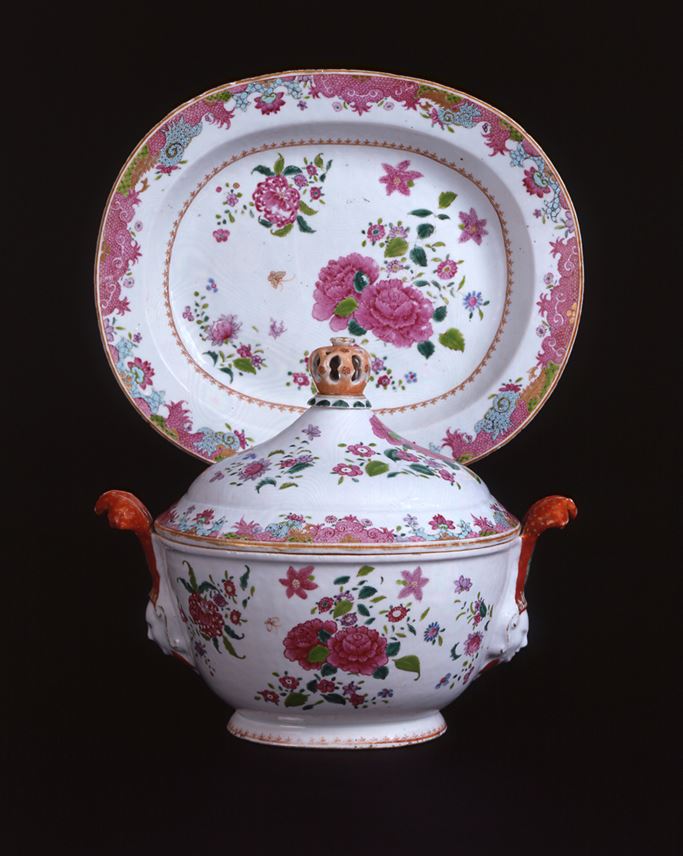 Chinese export porcelain famille rose tureen, cover and stand with mask handles | MasterArt